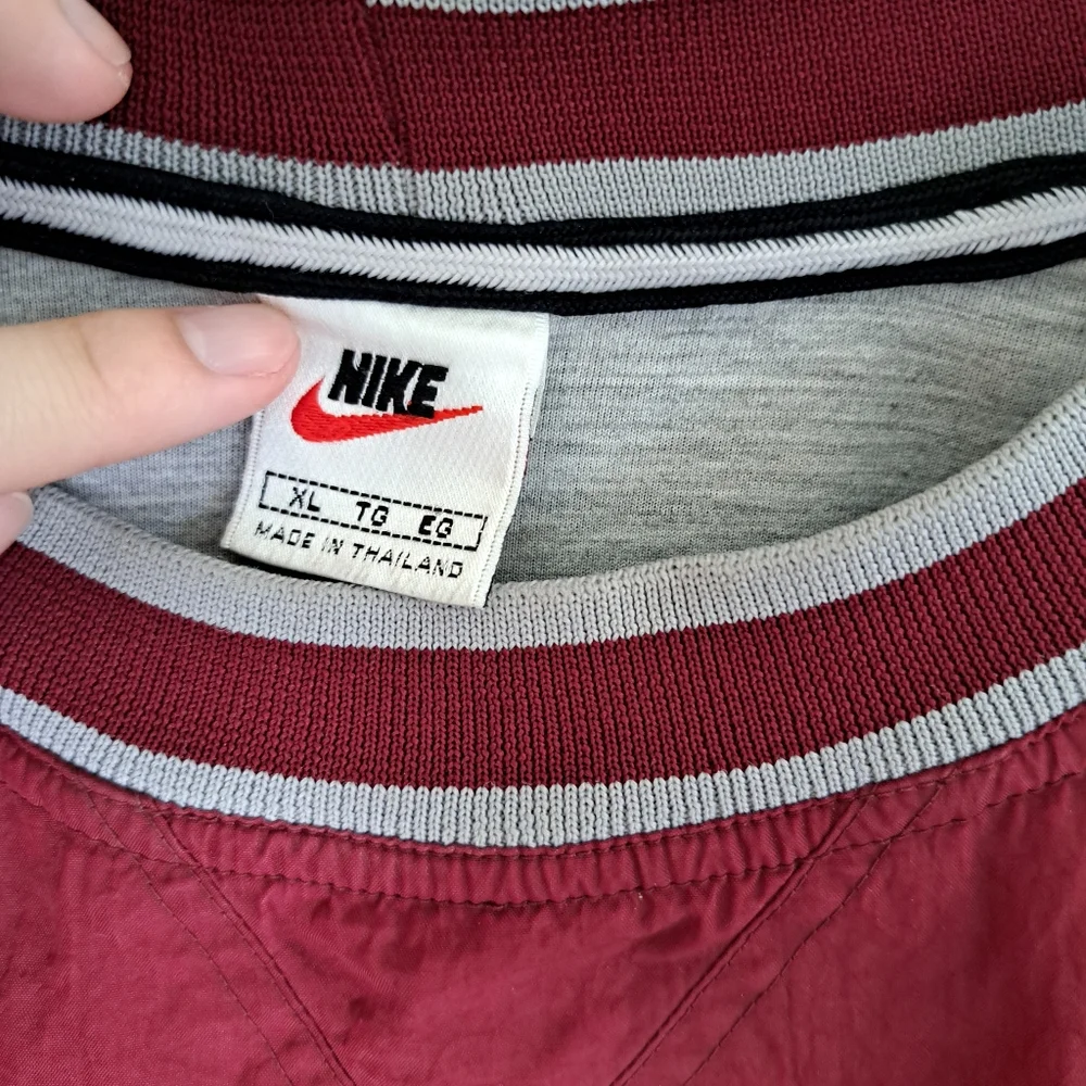 Nike vintage sweater - Picture 3 of 6